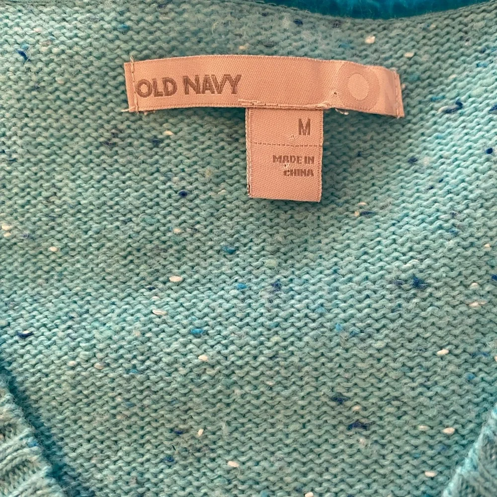 Old Navy Women's V-Neck Sweater in Light Blue - Picture 5 of 7